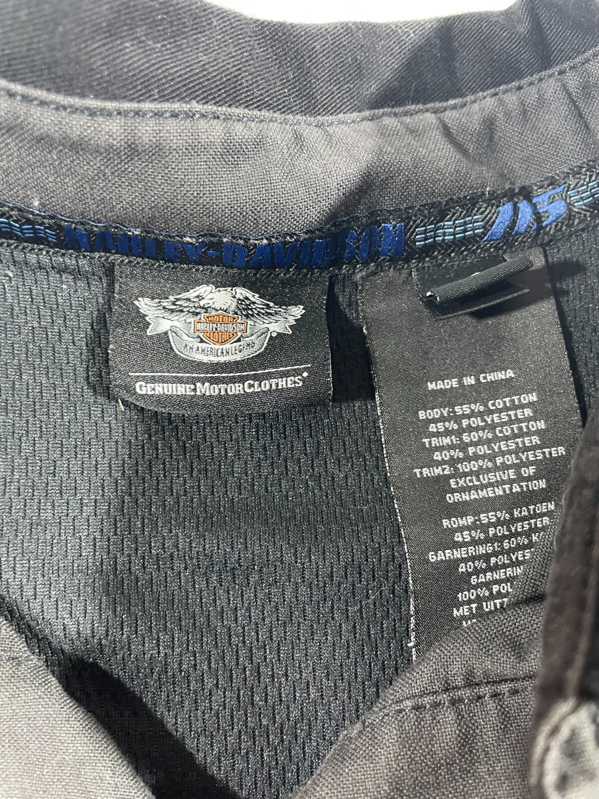 6807458