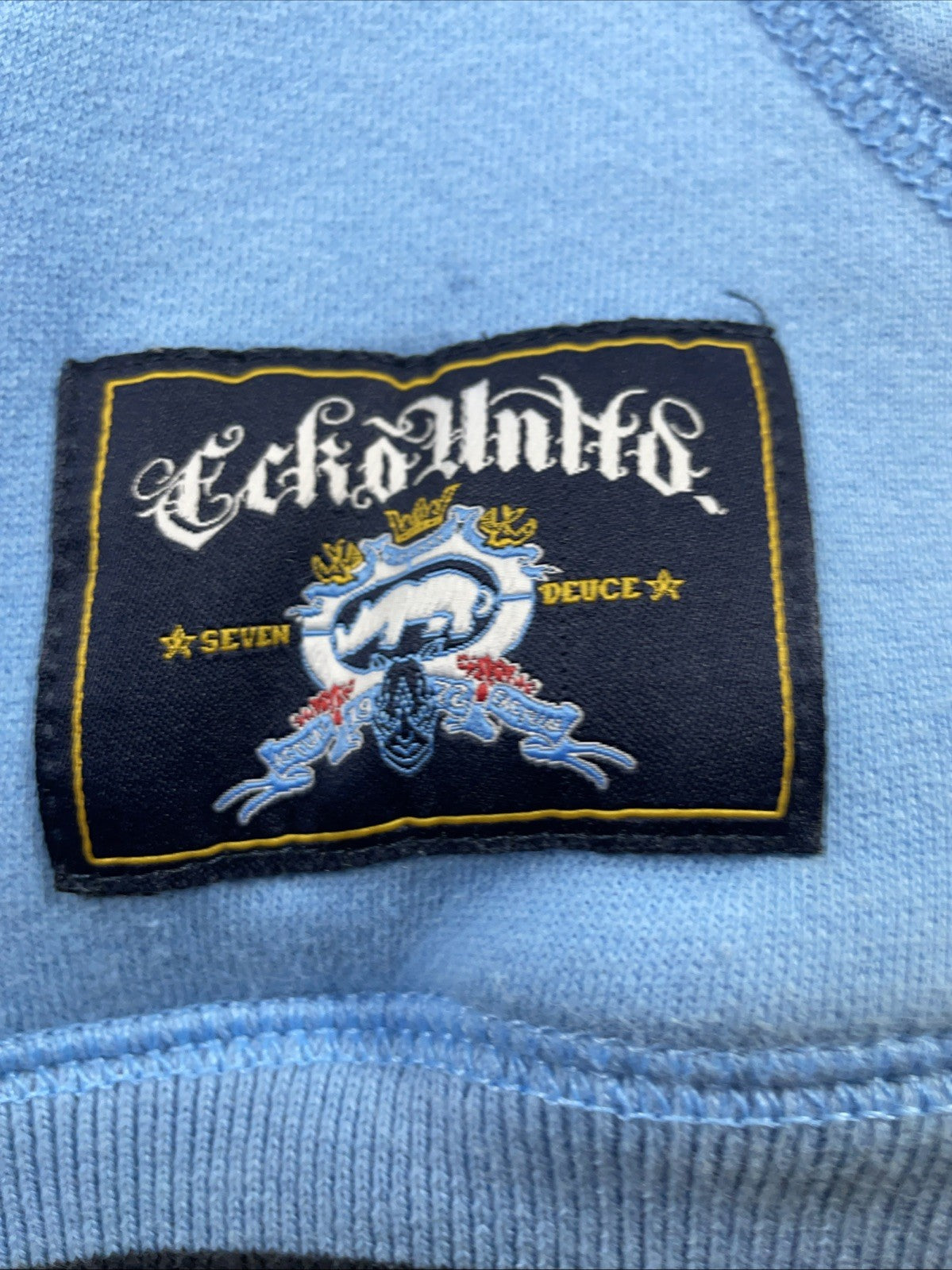 6807096